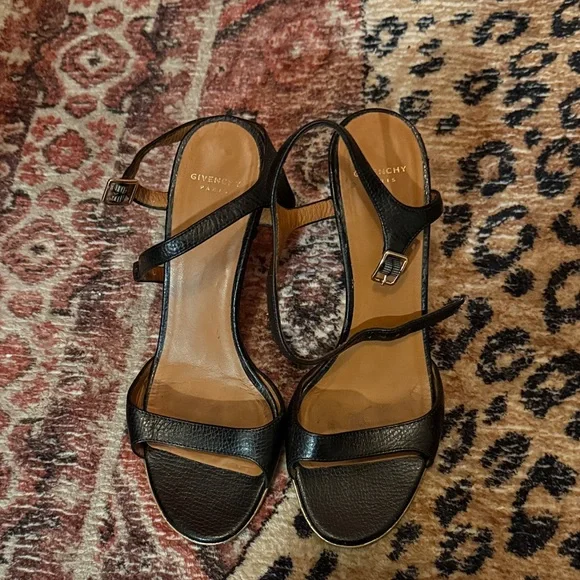Givenchy Black Leather Heels - Picture 1 of 5